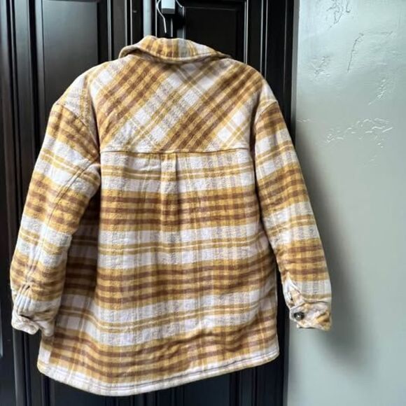 Aerie Love Tree shacket jacket in a gold, brown,ivory plaid XS Oversized - Picture 2 of 6